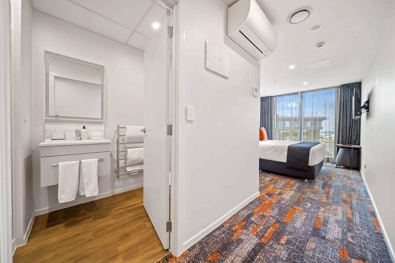 Ramada By Wyndham Newmarket Auckland Exteriér fotografie